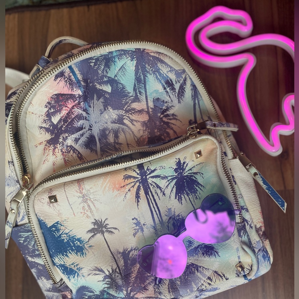 Summery palm tree patterned backpack (many pockets)